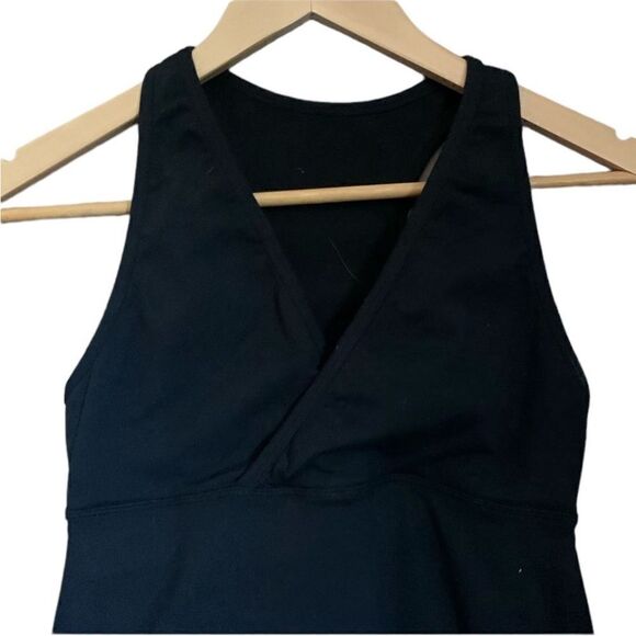 3 for $30! Lululemon black tank top - Picture 5 of 6